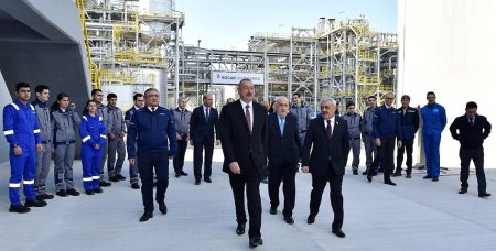 Prezident İlham Əliyev Sumqayıtda “SOCAR karbamid” zavodunun açılışında iştirak edib