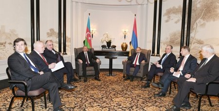Azərbaycan Prezidenti ilə Ermənistanın baş nazirinin Vyanada görüşü