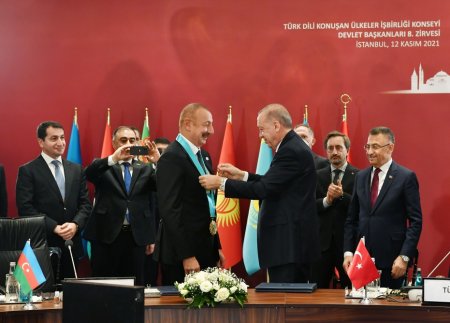 Prezident İlham Əliyev Türk Dünyasının Ali ordeni ilə təltif edilib