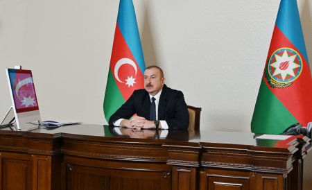 Azərbaycan  Prezidentinə yazırlar