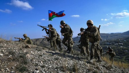 Qüdrətli Azərbaycan Ordusu erməni teror dəstələrini ağ bayraq qaldırıb təslim olmağa məcbur etdi
