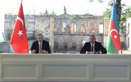 Şuşa Bəyannaməsi ilə Türkiyə-Azərbaycan  birliyinin tarixi manifesti yazıldı.