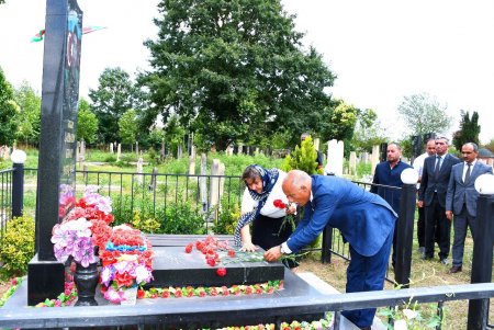 Masallının Çaxırlı ərazisində şəhid məzarları rayon rəhbəri tərəfindən ziyarət olundu 25.06.2025