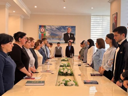 “Heydər Əliyev və qlobal liderlik: beynəlxalq arenada Azərbaycanın yeri” mövzusunda dəyirmi masa təşkil olunub