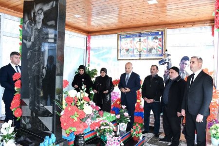 Rayon rəhbəri Güllütəpə ərazisində şəhid məzarlarını ziyarət etdi 25.02.2026